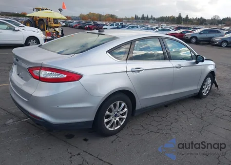 2016 Ford Fusion S z USA, uszkodzony, nr VIN 3FA6P0G70GR331105